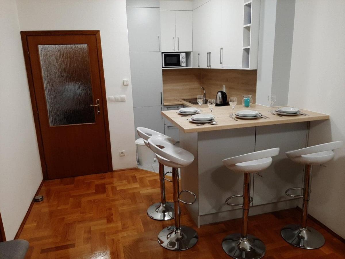 Jelacic Apartament